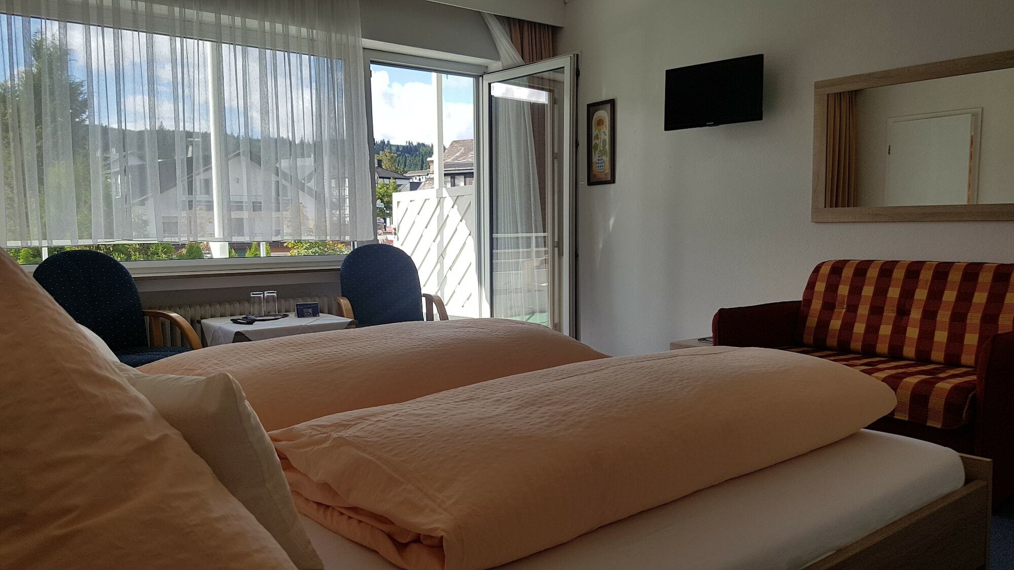 Sevda'S Hotel Garni Weinforth Вилинген Екстериор снимка